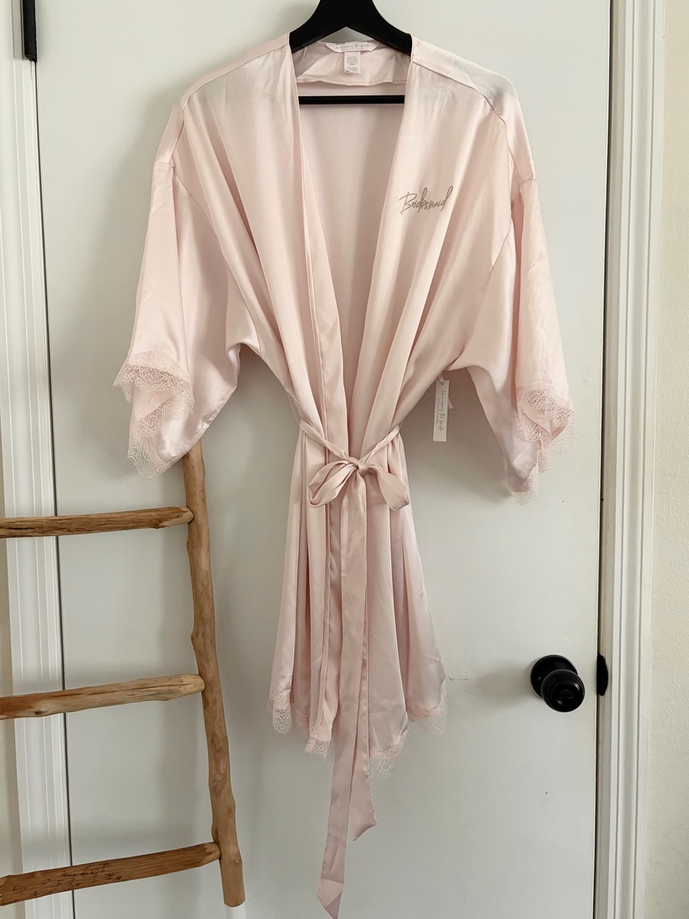 Victoria’s Secret Bridesmaid Robe Light Pink